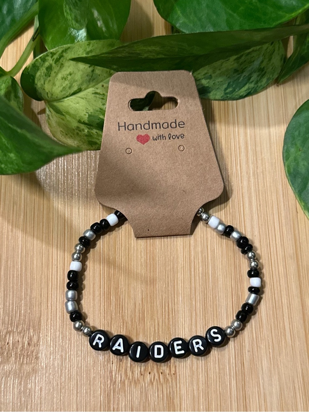 🖤🏈✨ Raiders Stretchy‎ Beaded Bracelet | Handmade | Football Fan Bracelet 🏈🖤